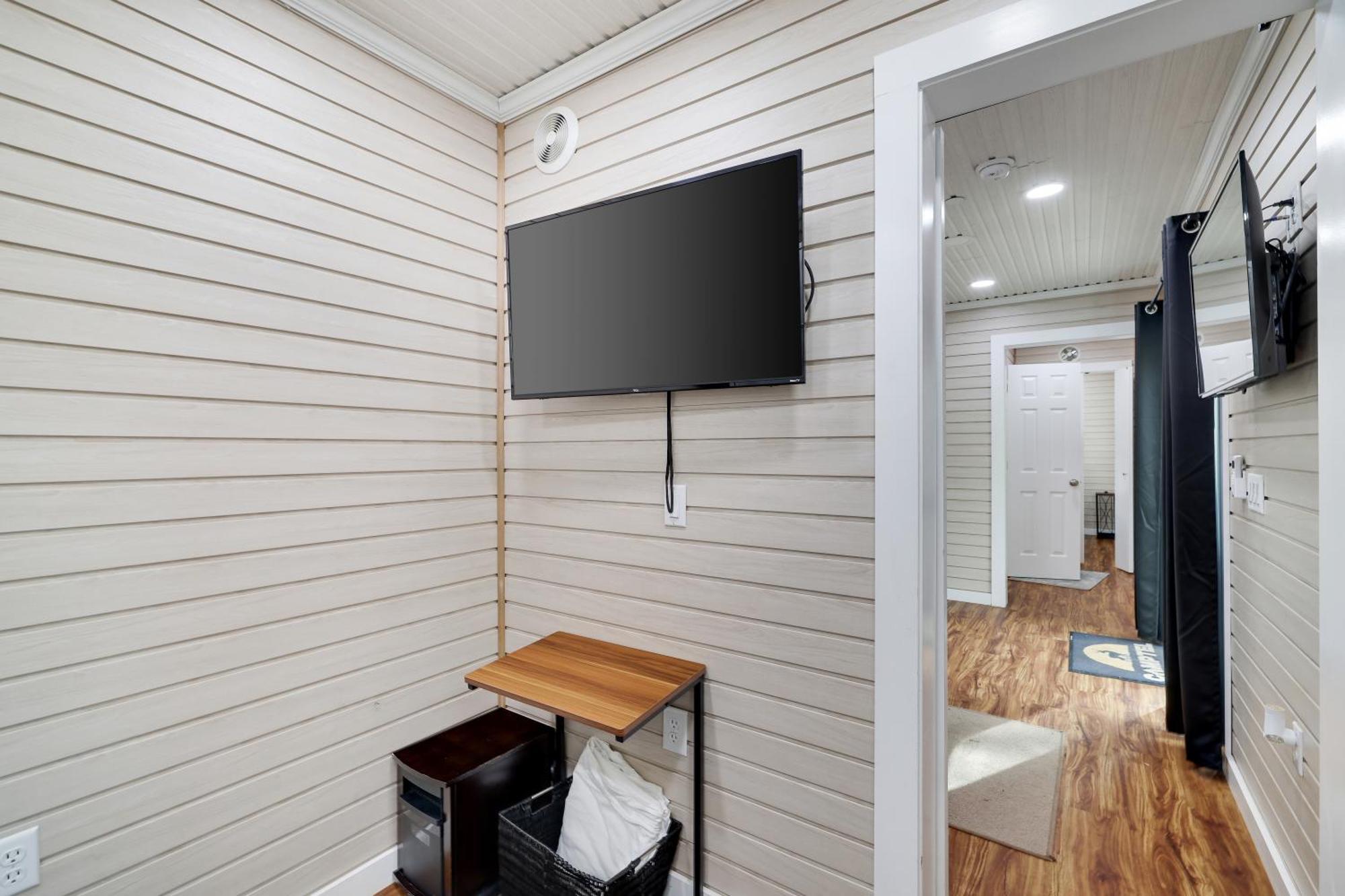 Camptel Poconos Lodging Albrightsville Esterno foto