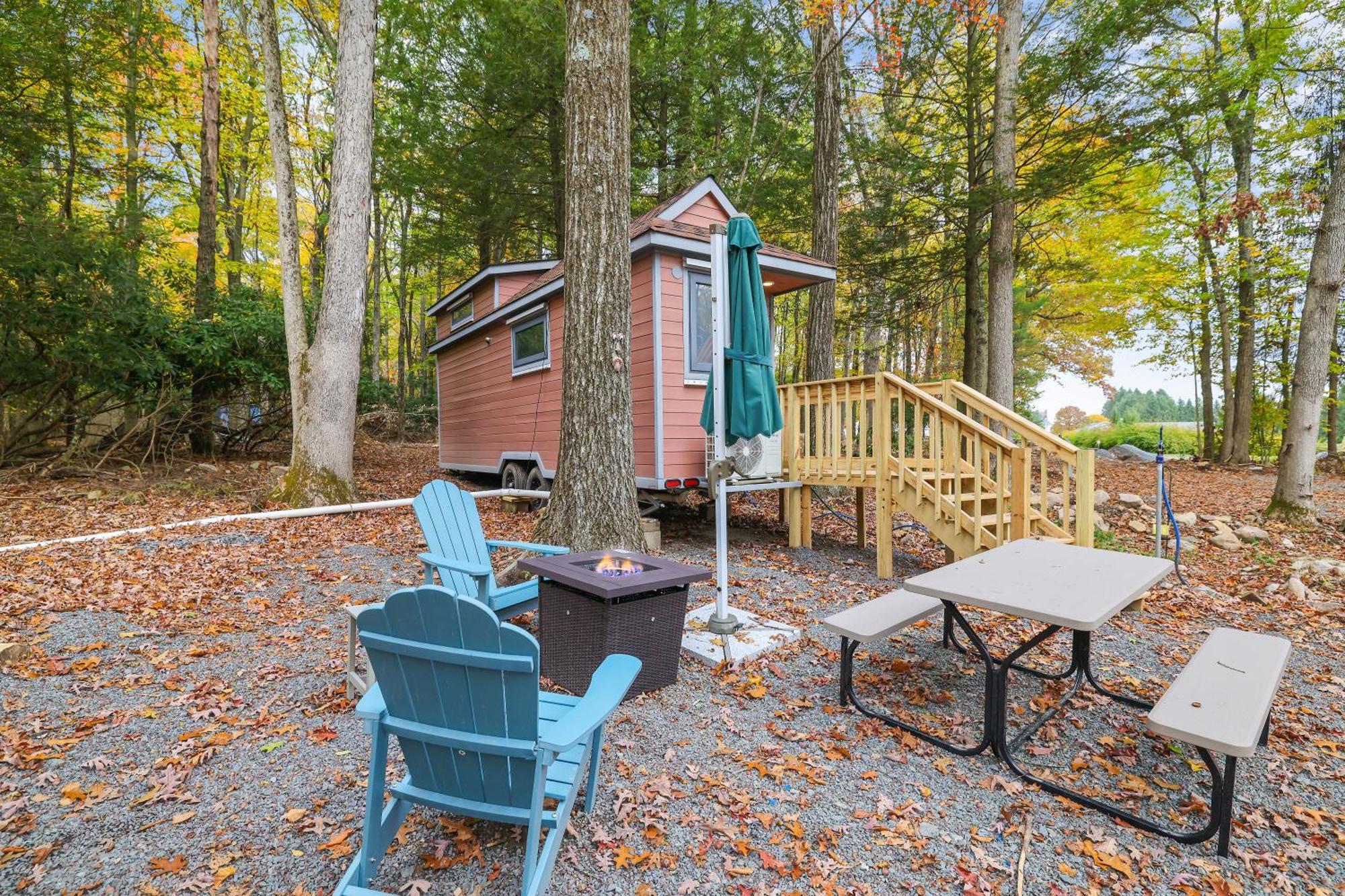 Camptel Poconos Lodging Albrightsville Esterno foto